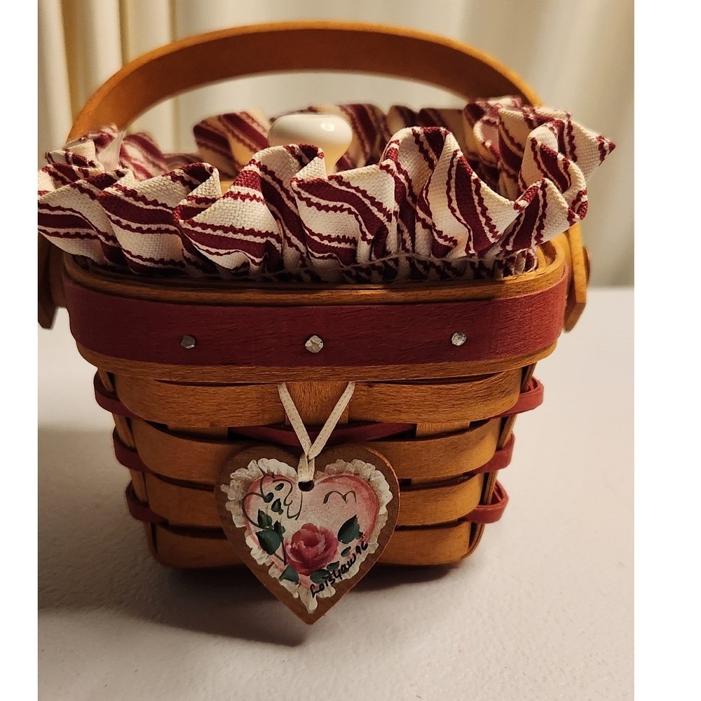 Longaberger Sweet Sentiments Basket with Lid-1995